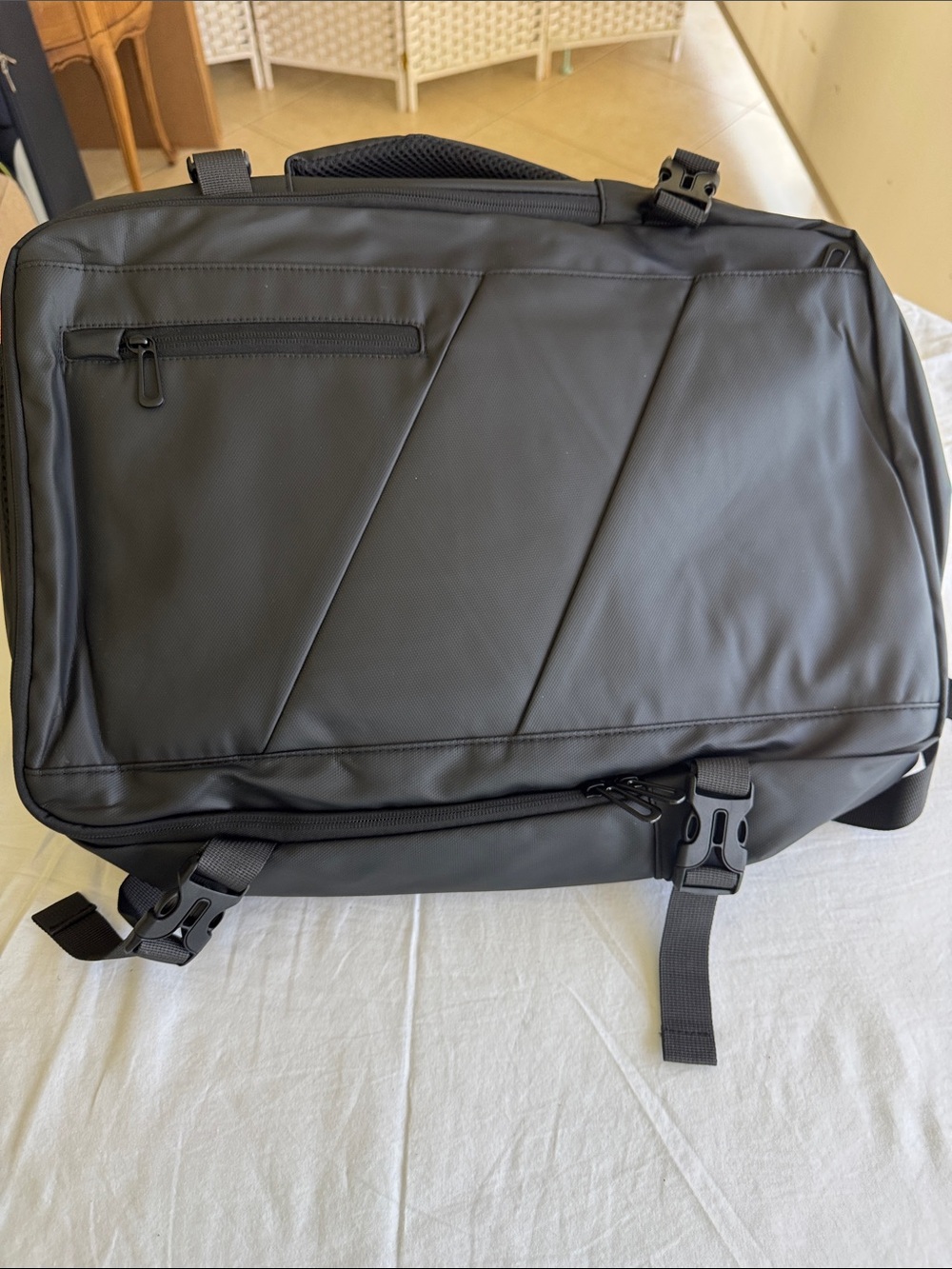 Expendable and Convertible Travel Backpack/Messenger Bag with USB port